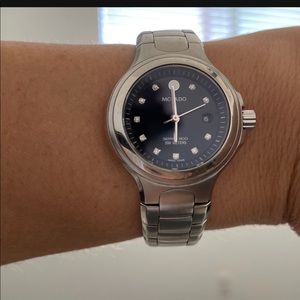 💯 authentic Movado watch